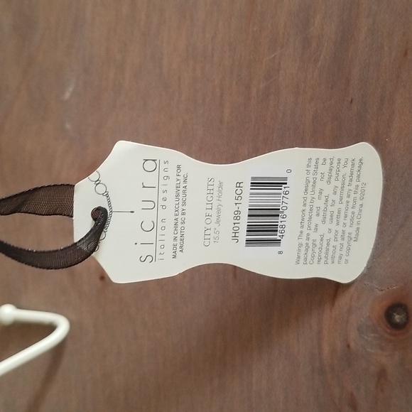 Tre Chic Mannequin Jewelry Holder by Sicura Italian Designs - Picture 13 of 13